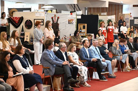 Il presidente Miletić all’inaugurazione della 38ª Rassegna delle cooperative scolastiche della Repubblica di Croazia a Parenzo