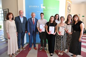 Istarska županija dodijelila stipendije za studente medicine u iznosu od 1.000 eura mjesečno